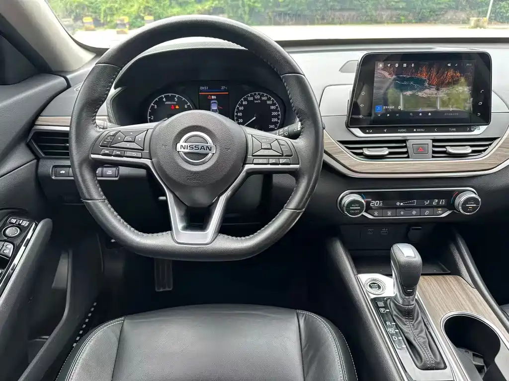 Nissan Teana — миниатюра 4