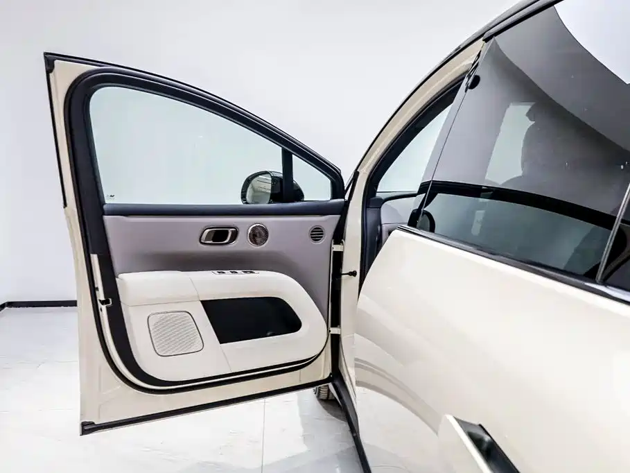 Li Auto i6 2025 Standard