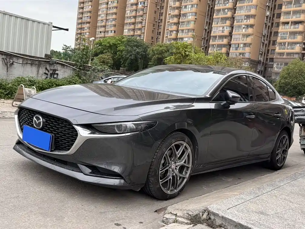 Mazda 3 Axela 2021