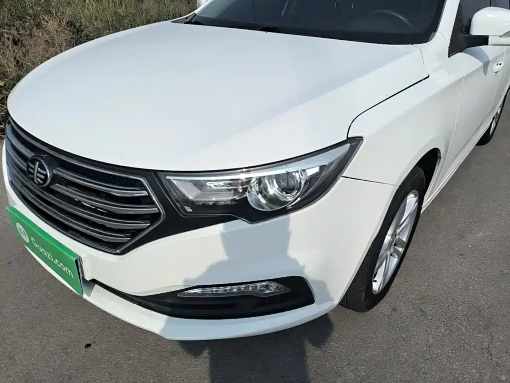 Bestune B30 — миниатюра 24