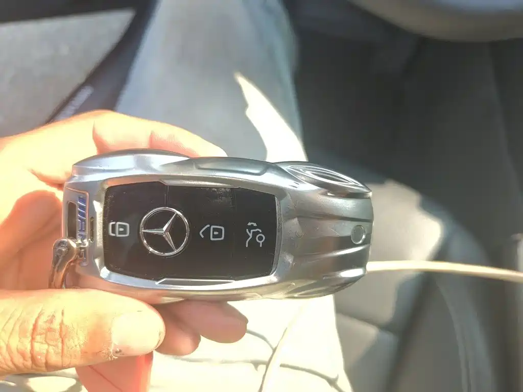 Mercedes-Benz E-Class New Energy — миниатюра 9