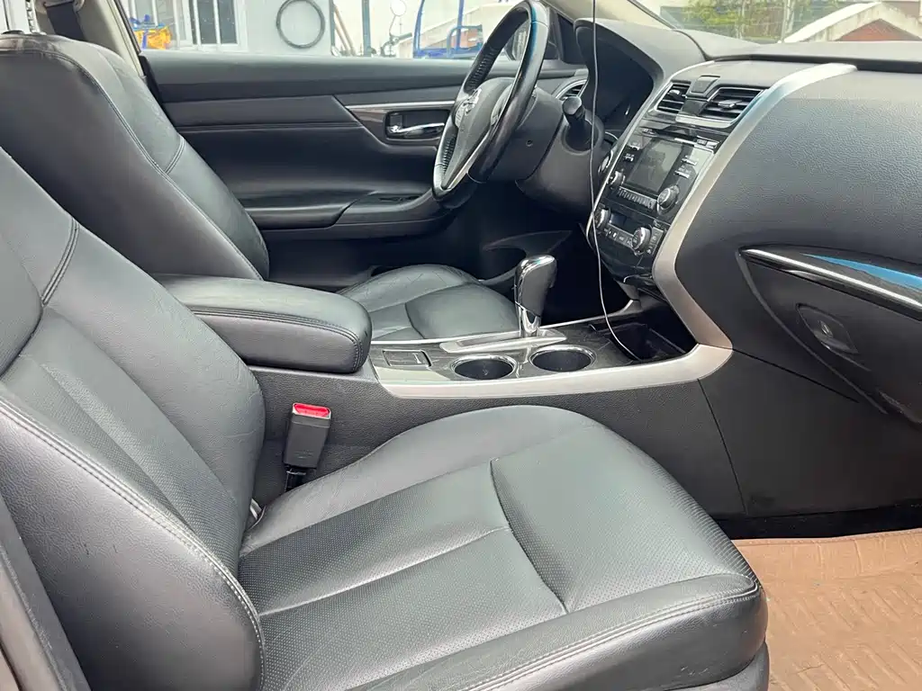Nissan Altima 2013 2.0L XL Comfort