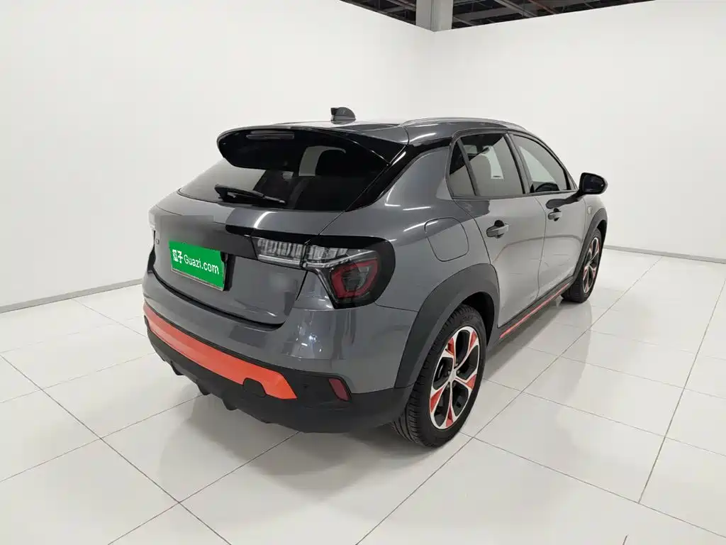 Lynk & Co 02 — миниатюра 4