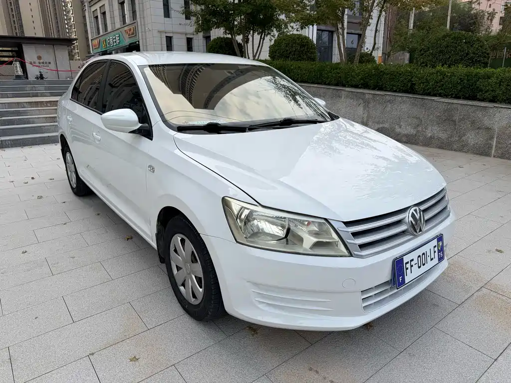 Volkswagen Santana — миниатюра 3
