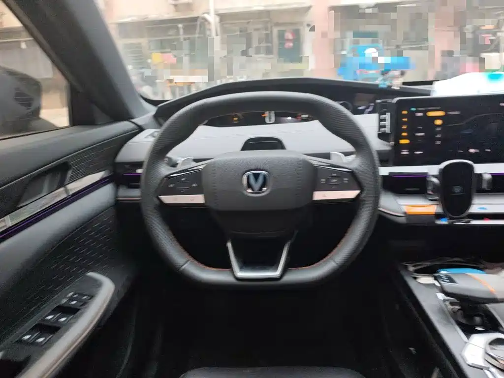 Changan UNI-V — миниатюра 6
