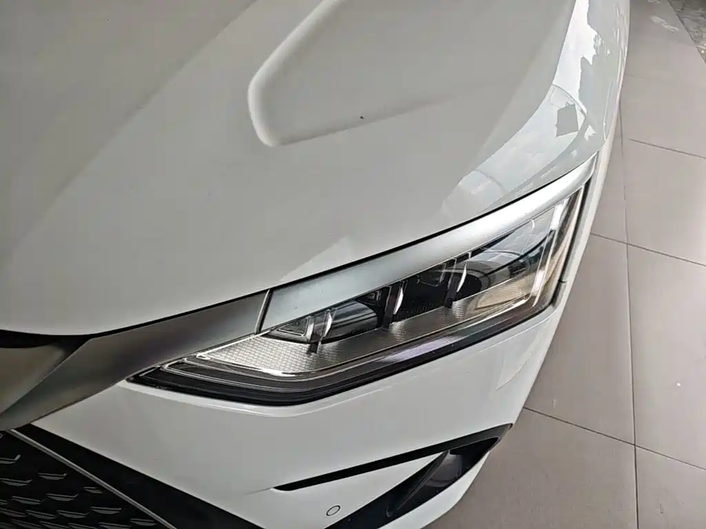 BYD Han — миниатюра 24