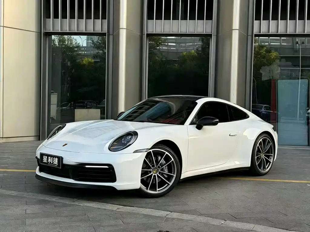 Porsche 911 2020