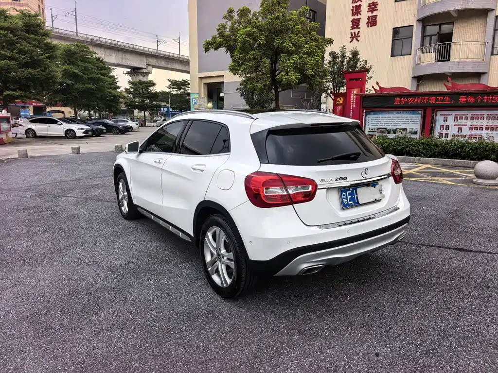 Mercedes-Benz GLA 2016 GLA 200