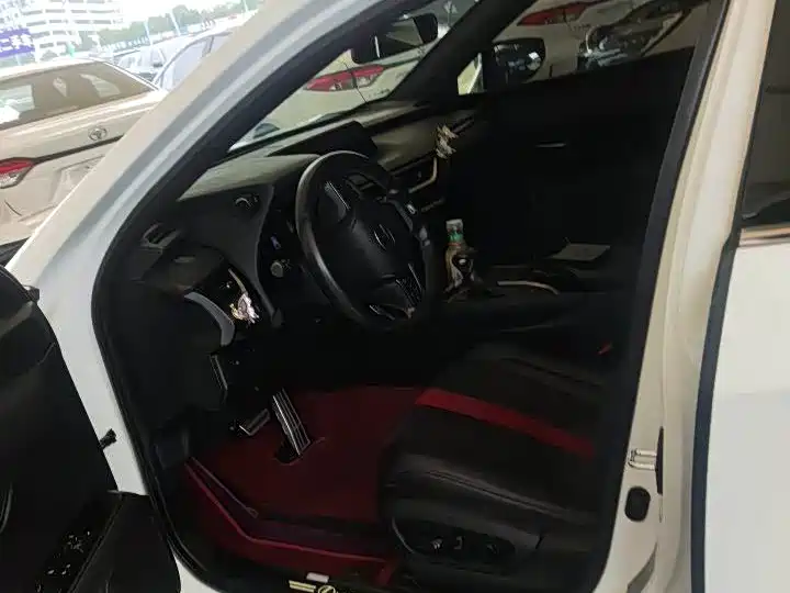 Lexus UX — миниатюра 7