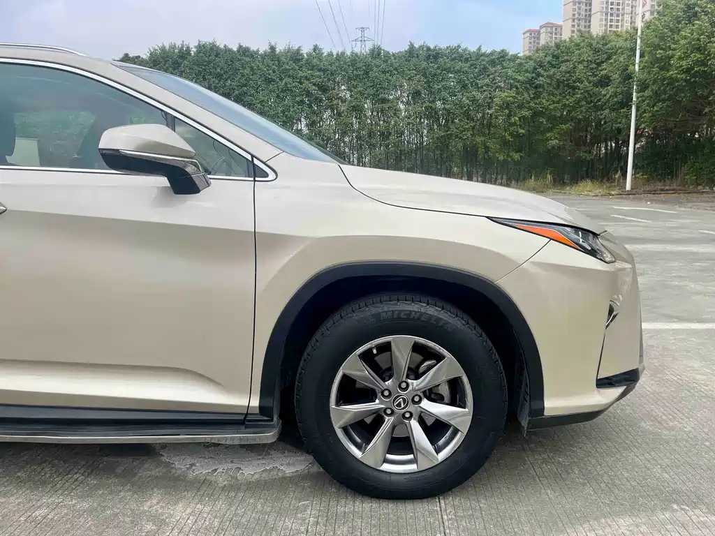 Lexus RX — миниатюра 5