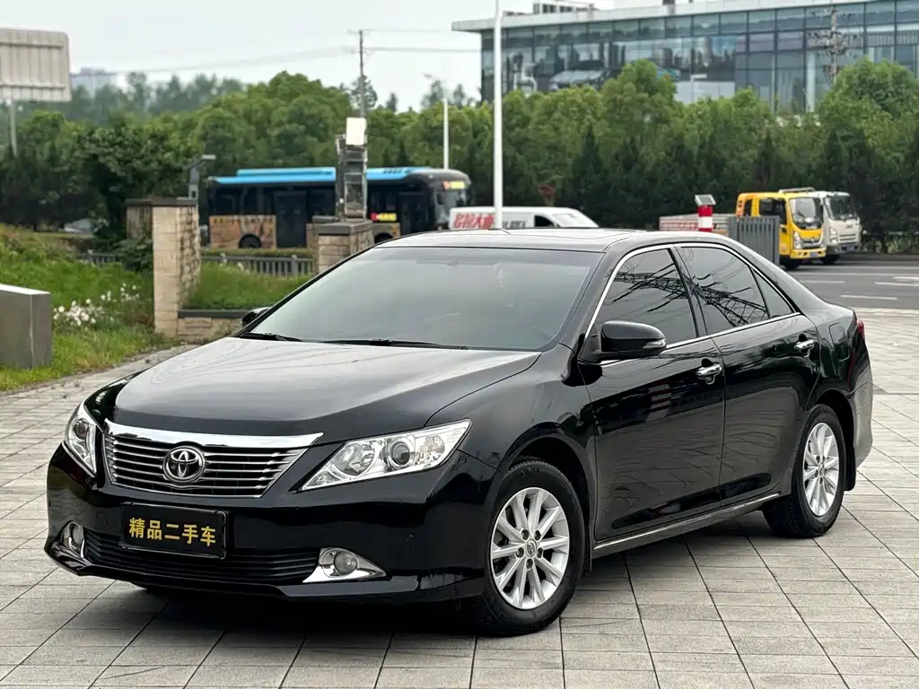 Toyota Camry 2013