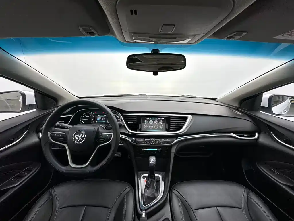 Buick Excelle — миниатюра 4