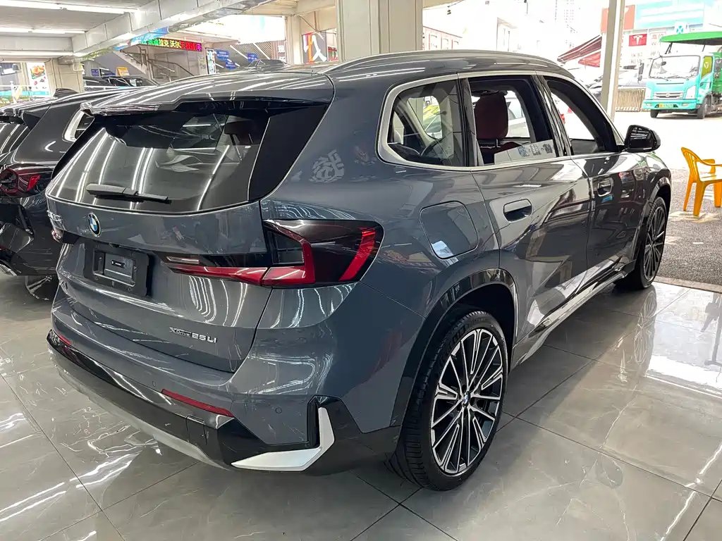 BMW X1 2023 xDrive25Li X