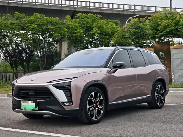 2022 Nio ES8