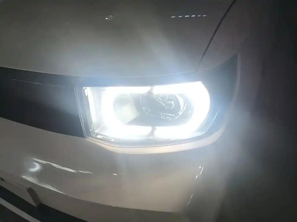 Wuling MINIEV — миниатюра 24