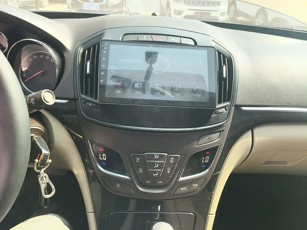 Buick Regal — миниатюра 13