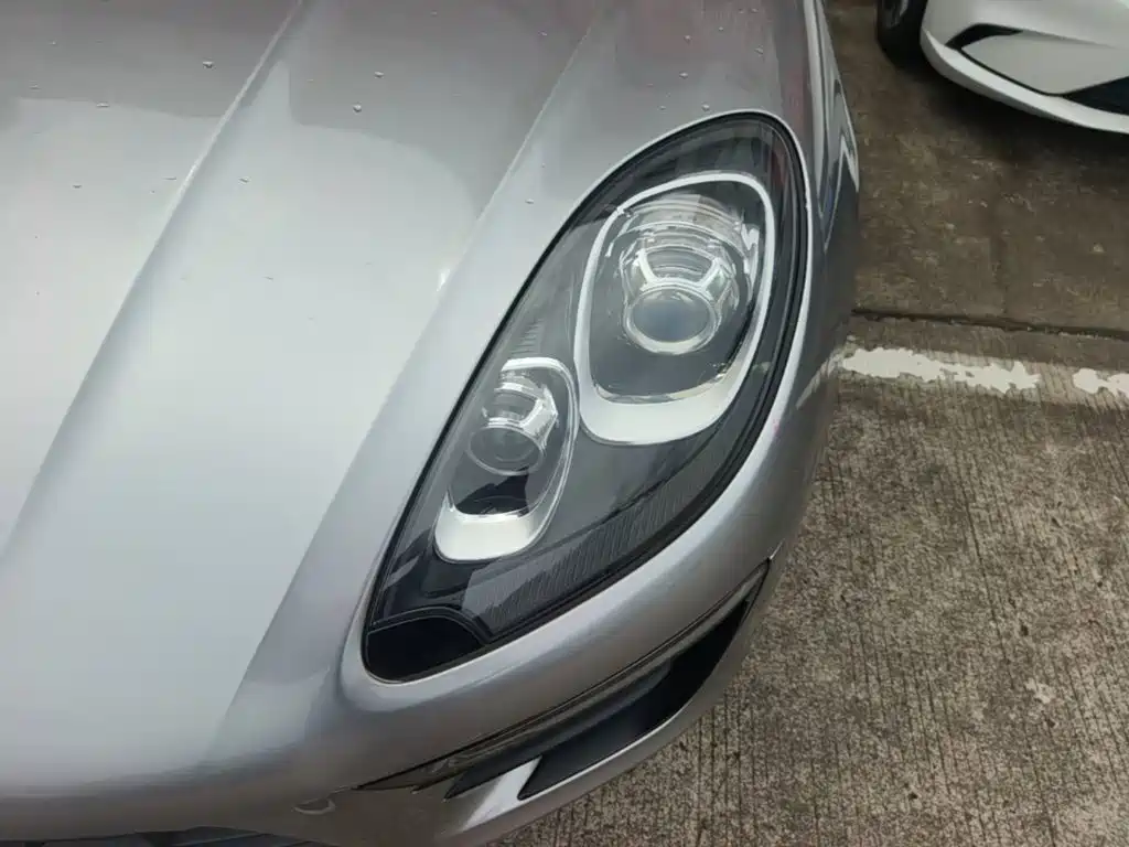 Porsche Macan — миниатюра 24