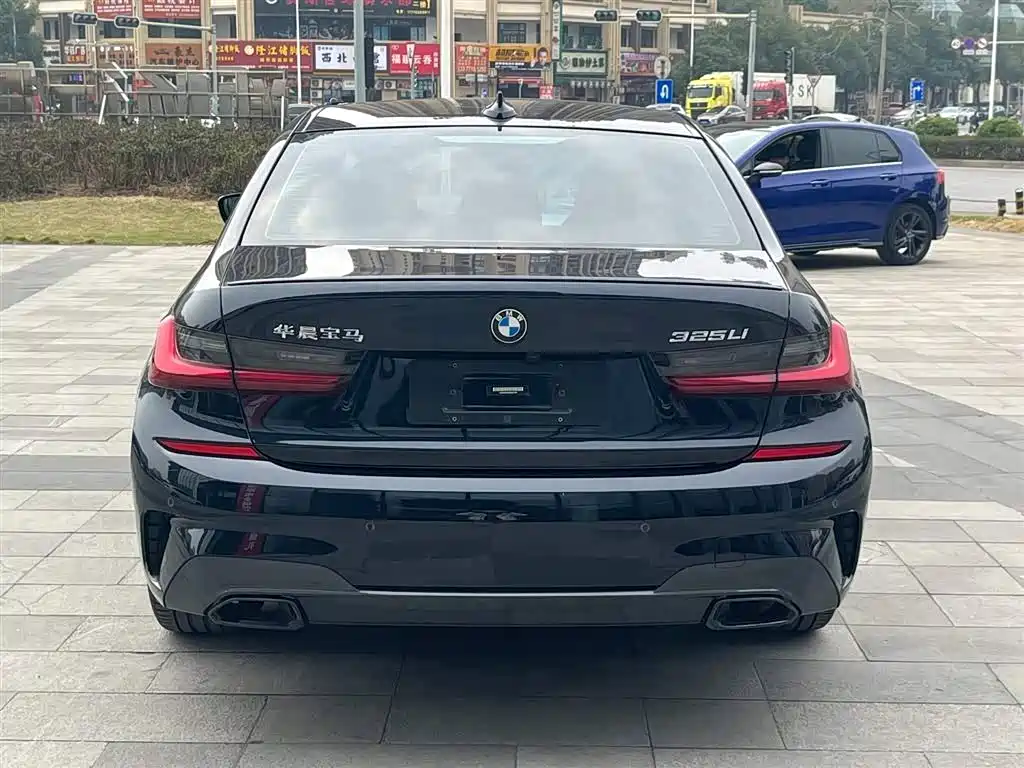 BMW 3 Series — миниатюра 6