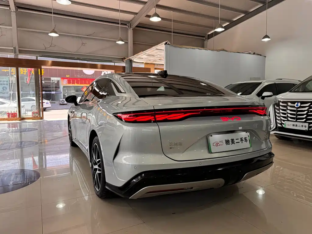 BYD Han L 2025 EV Flagship