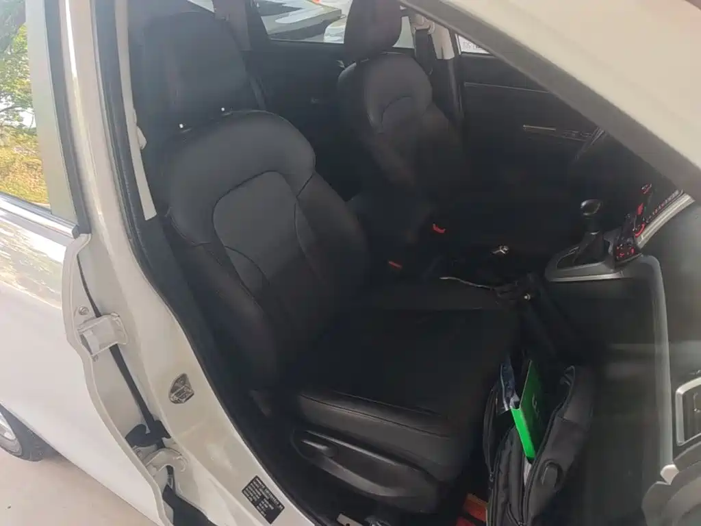 Haval M6 — миниатюра 25