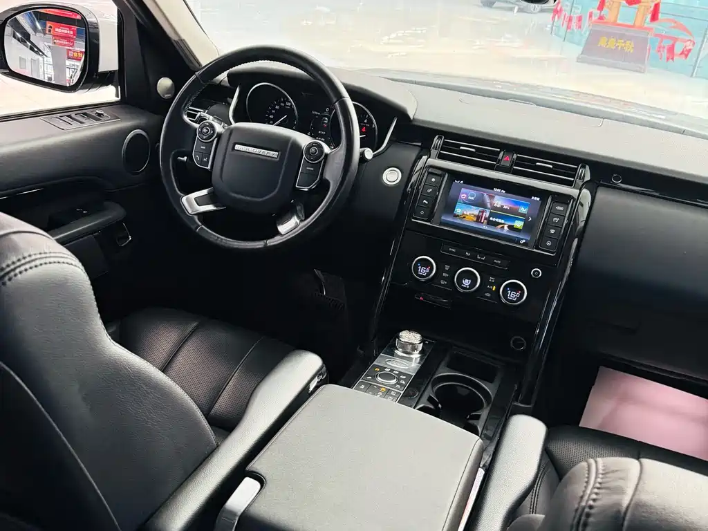 Land Rover Discovery — миниатюра 12