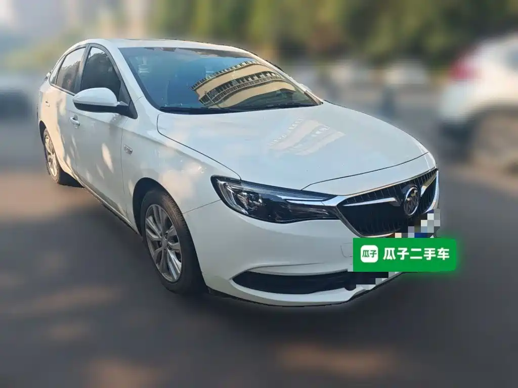 Buick Excelle — миниатюра 3