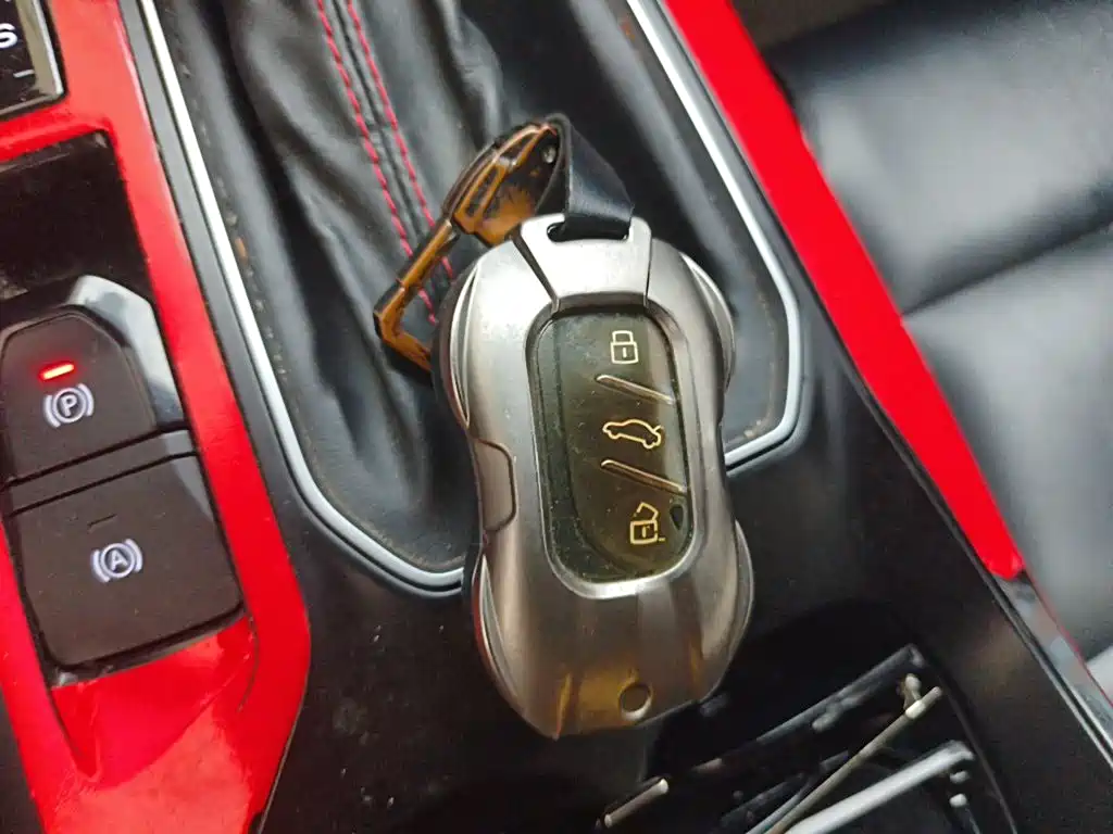 MG MG5 — миниатюра 9