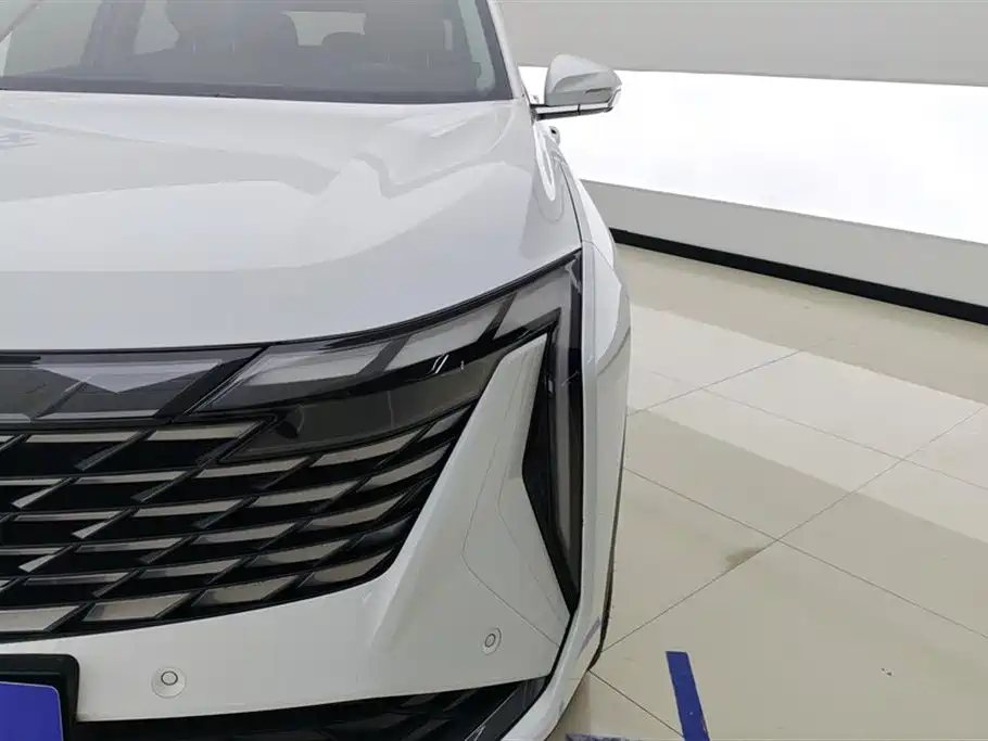 GEELY AUTOMOBILE BOYUE L