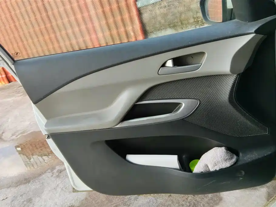Chevrolet Sail 2015 3 1.3L MT