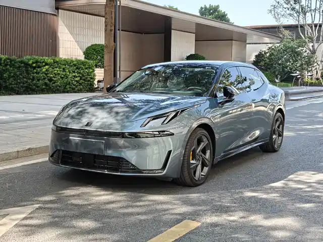 LYNK &CO. 07 EM P 2024