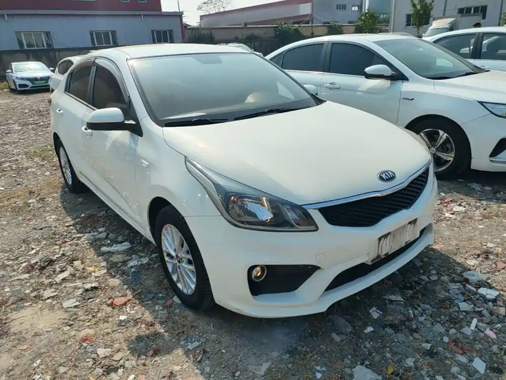 Kia K2 — миниатюра 4