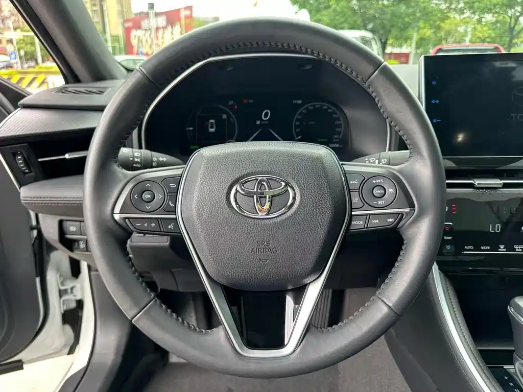 Toyota Avalon — миниатюра 17