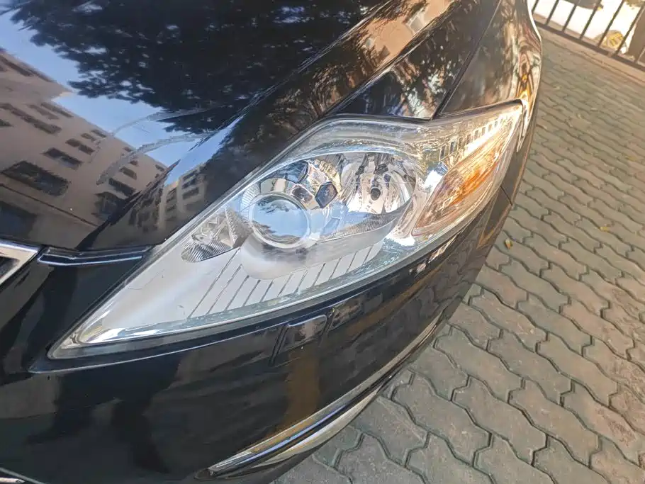 Ford Mondeo — миниатюра 5