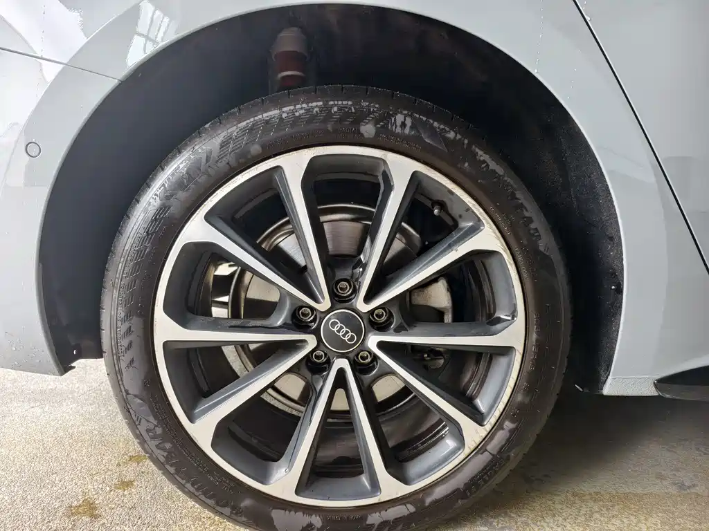 Audi A5L — миниатюра 15