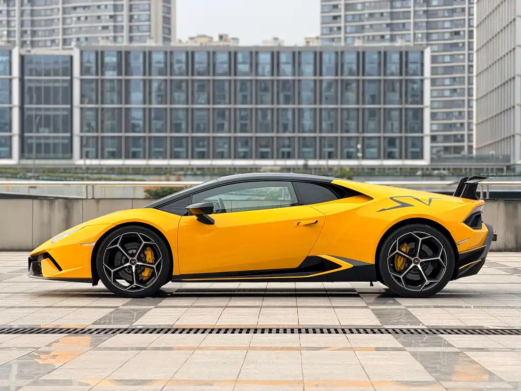 Lamborghini Huracán — миниатюра 4