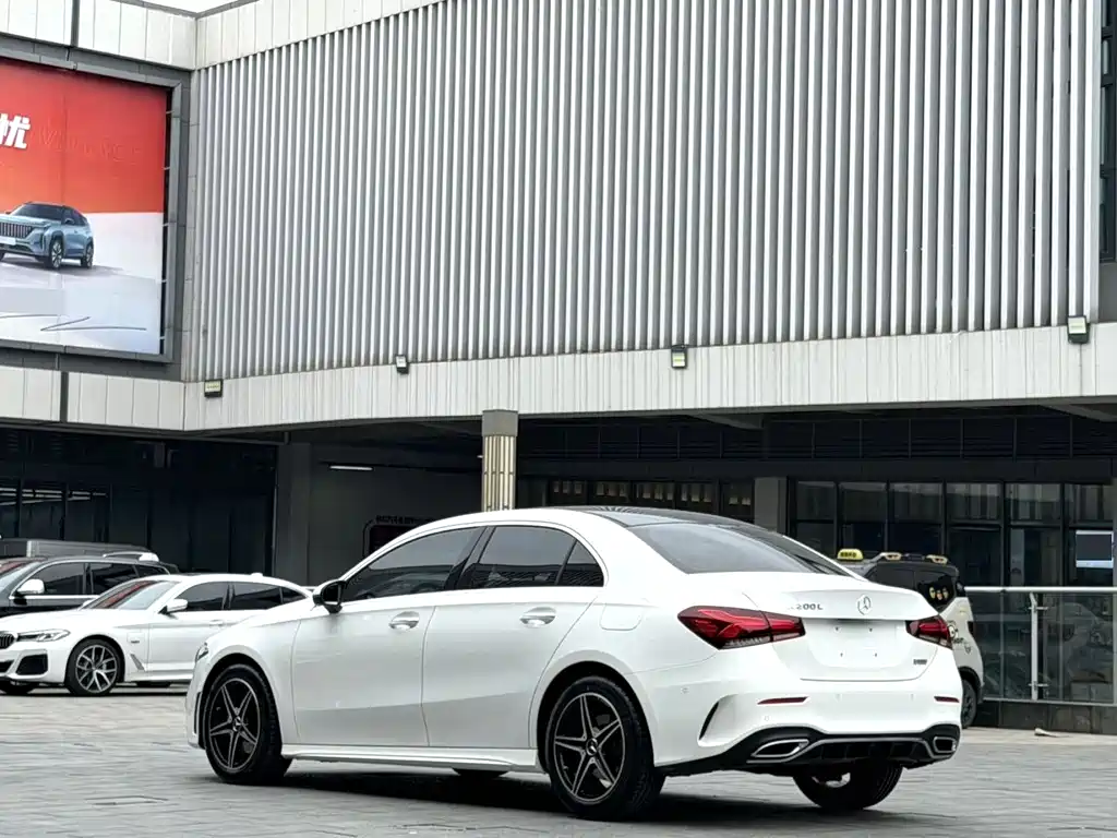 Mercedes-Benz A-Class A 2020 A 200 L Sport