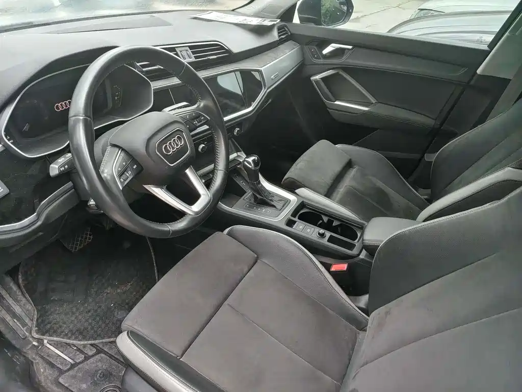 Audi Q3 — миниатюра 13
