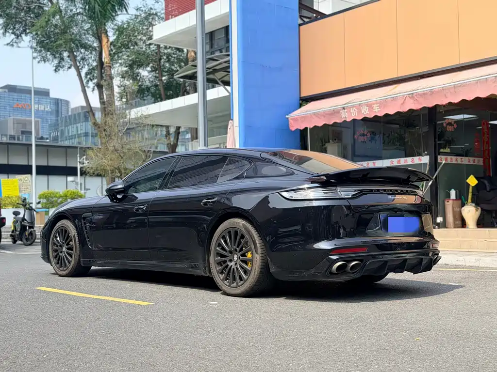 Porsche Panamera — миниатюра 3