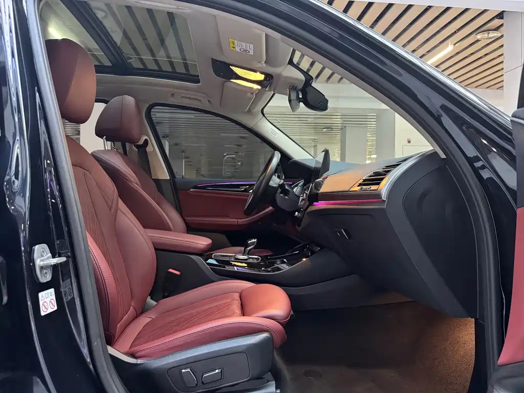 BMW X3 — миниатюра 15