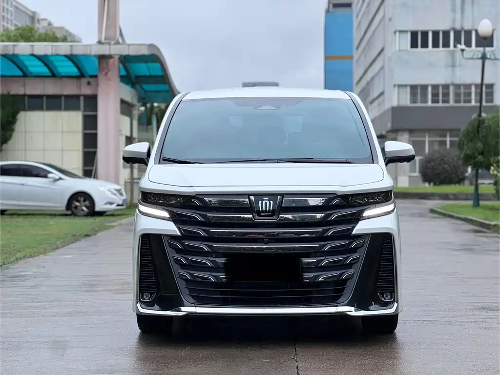 Toyota Vellfire 2025 2.5L