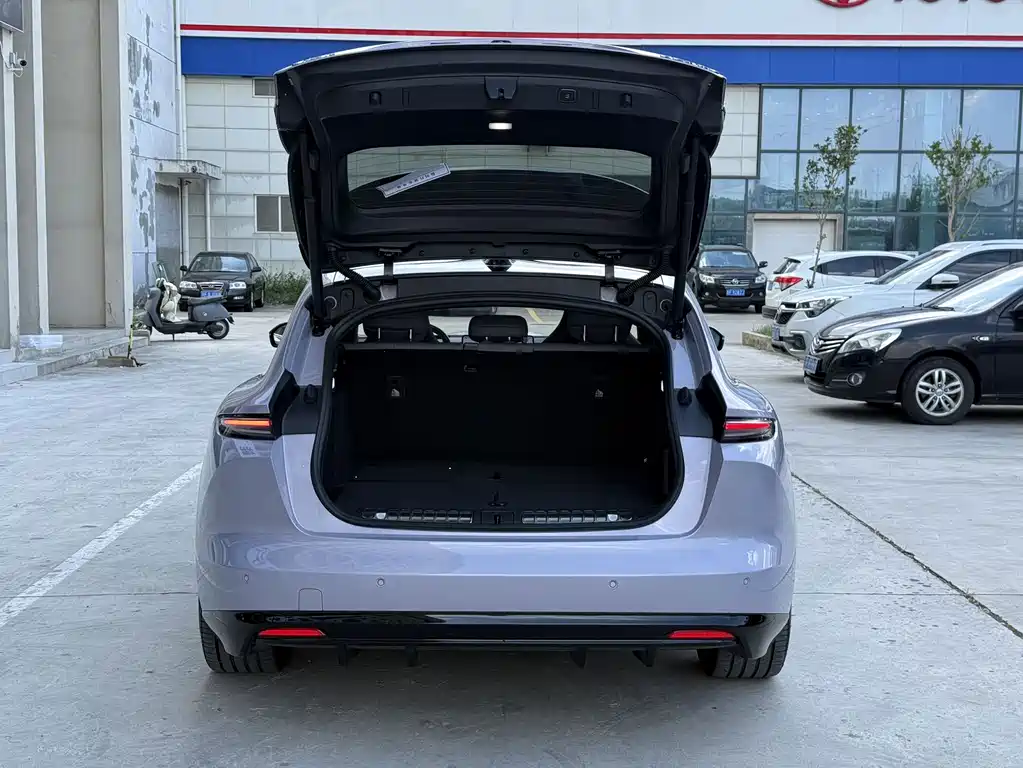 NIO ET5T — миниатюра 10