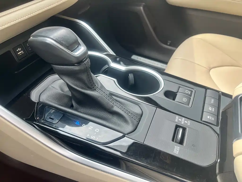 Toyota Highlander — миниатюра 11
