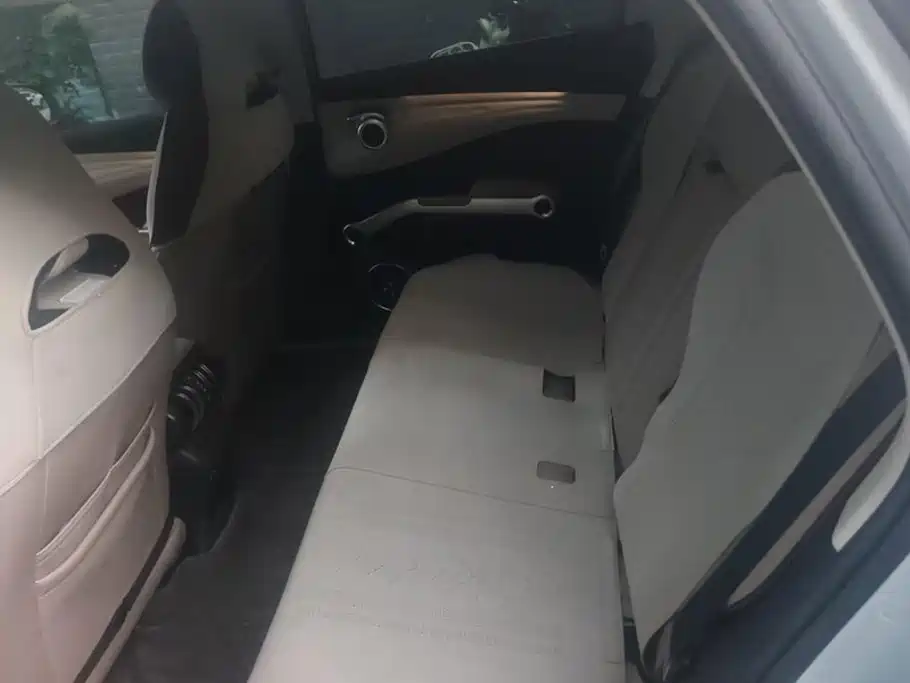 BYD Yuan Plus — миниатюра 11