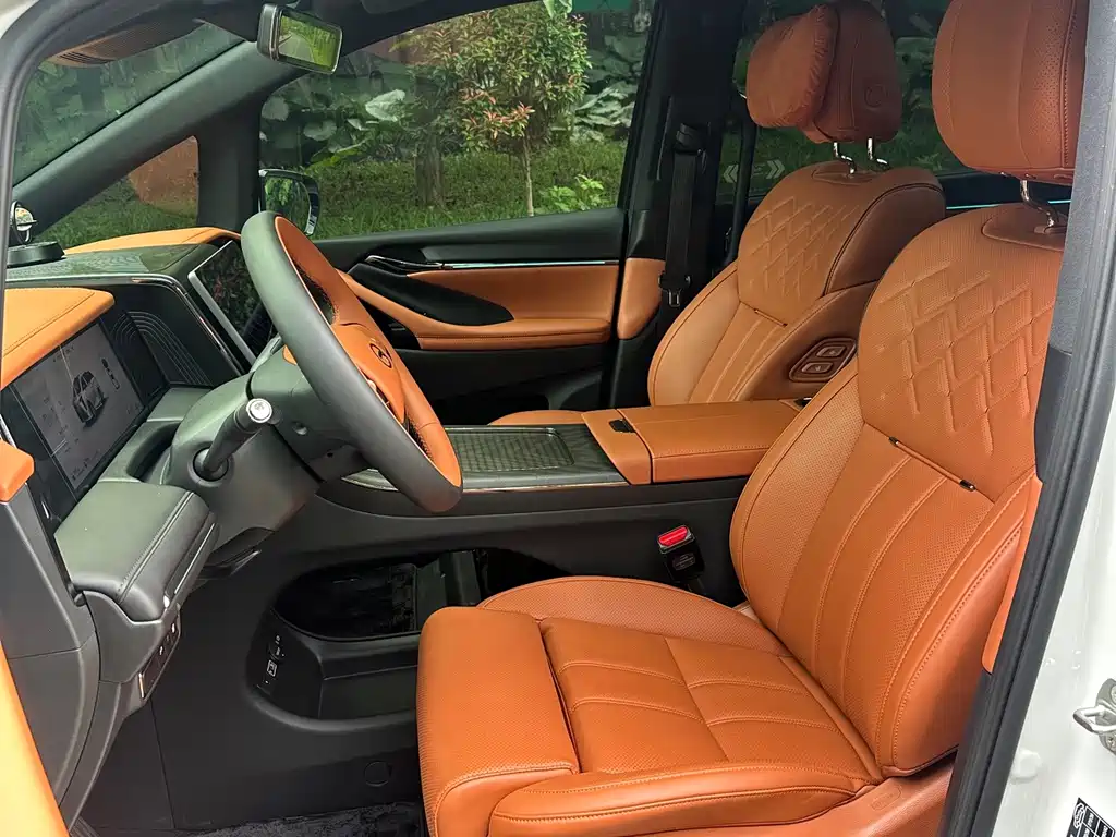 GAC Motor Trumpchi Xiangwang M8 — миниатюра 11