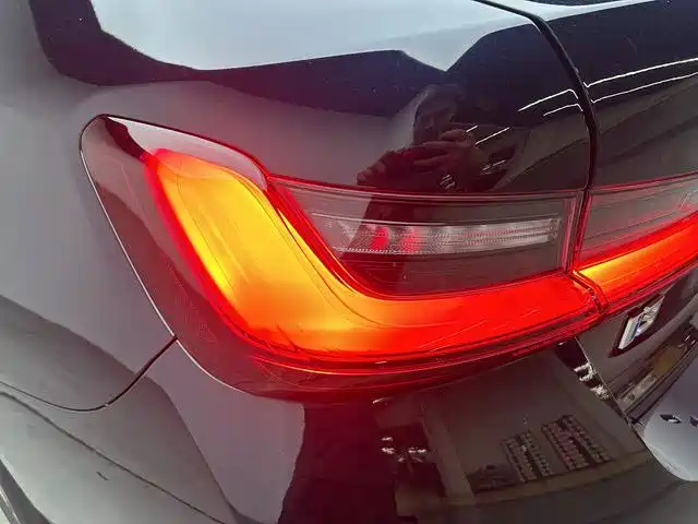 BMW i3 — миниатюра 19