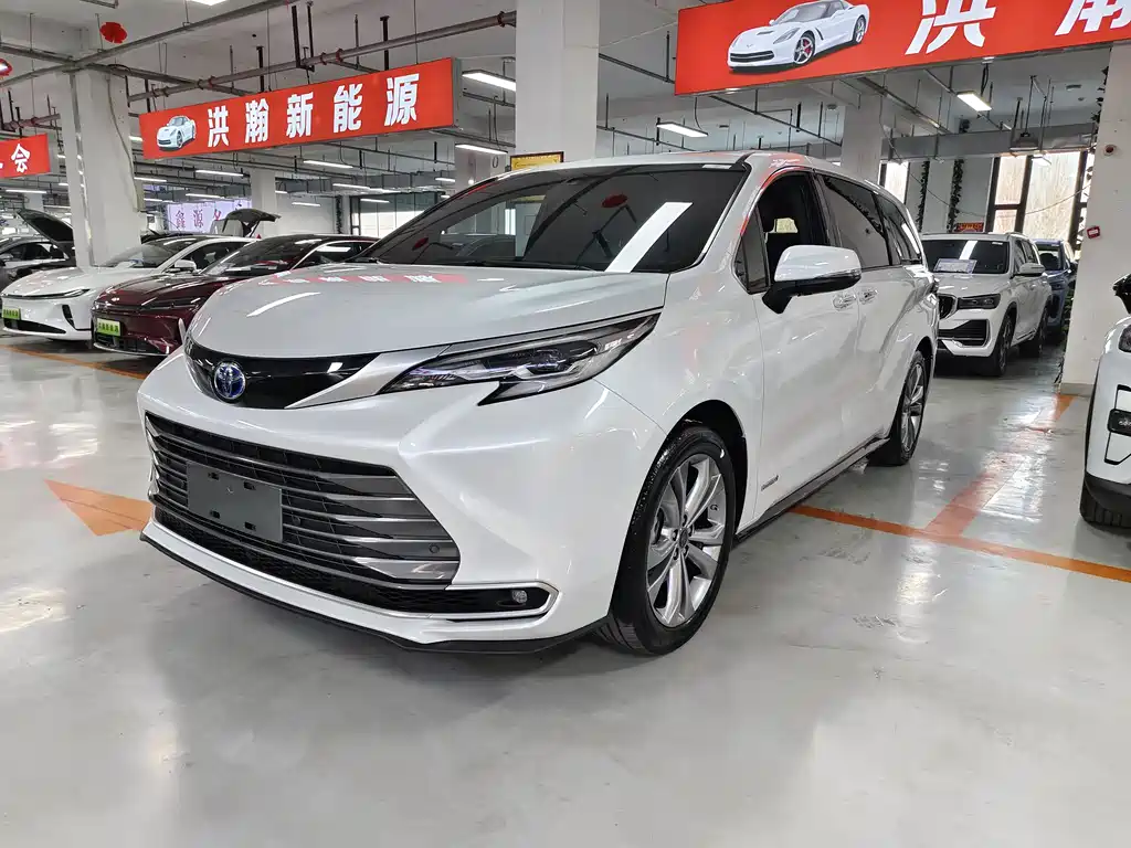Toyota Sienna 2023