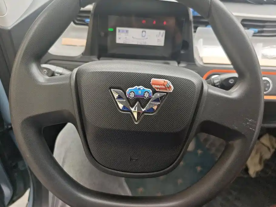 Wuling MINIEV — миниатюра 15