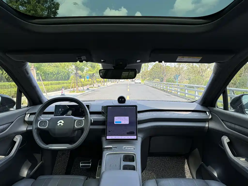 NIO ES8 — миниатюра 14