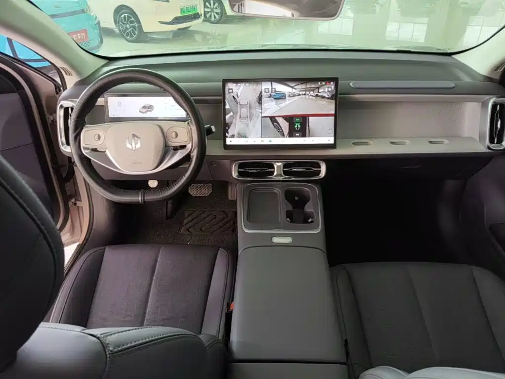 Leapmotor B01 2025 550