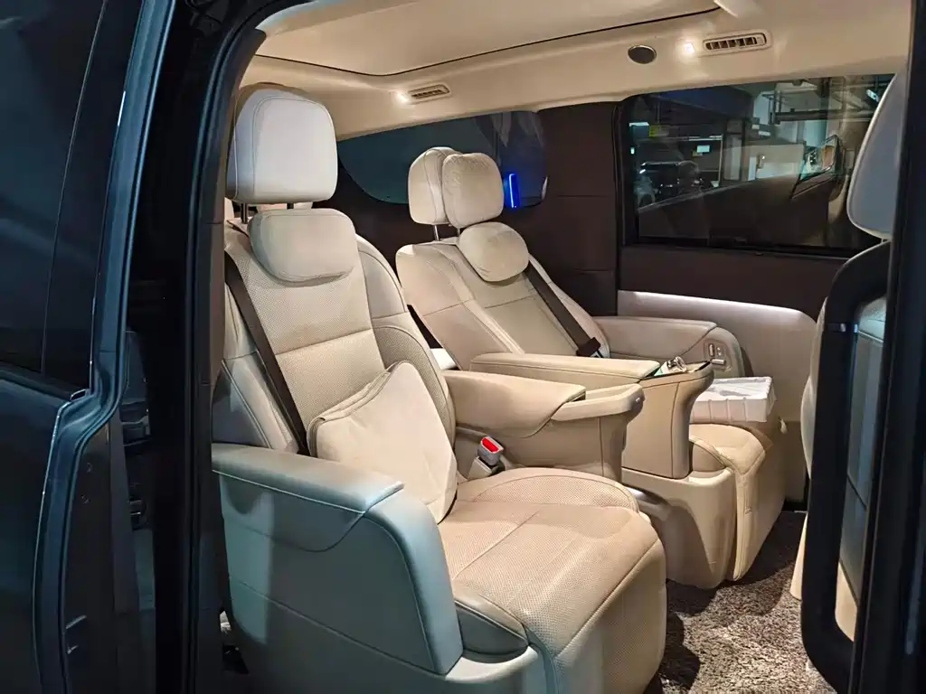 Li Auto Li MEGA — миниатюра 5